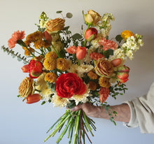 Load image into Gallery viewer, Fall Bouquet (all year round)