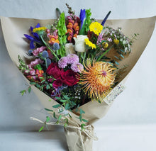 Load image into Gallery viewer, Colorful Bouquet