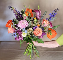 Load image into Gallery viewer, Colorful Bouquet