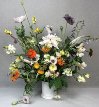 Load image into Gallery viewer, Large Flower Arrangement