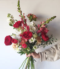 Load image into Gallery viewer, Valentine's Bouquet (Feb.14th)