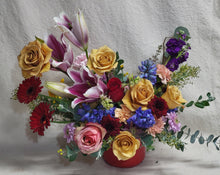 Load image into Gallery viewer, Large Flower Arrangement