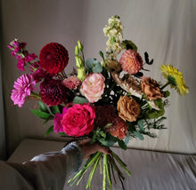 Load image into Gallery viewer, Fall Bouquet (all year round)
