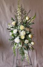 Load image into Gallery viewer, Sympathy Standing Spray