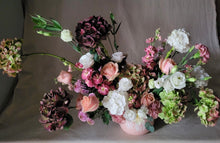 Load image into Gallery viewer, Large Flower Arrangement