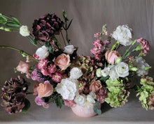 Load image into Gallery viewer, Large Flower Arrangement