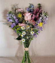Load image into Gallery viewer, Hand Tied Bouquet