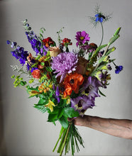 Load image into Gallery viewer, Colorful Bouquet