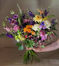 Load image into Gallery viewer, Colorful Bouquet