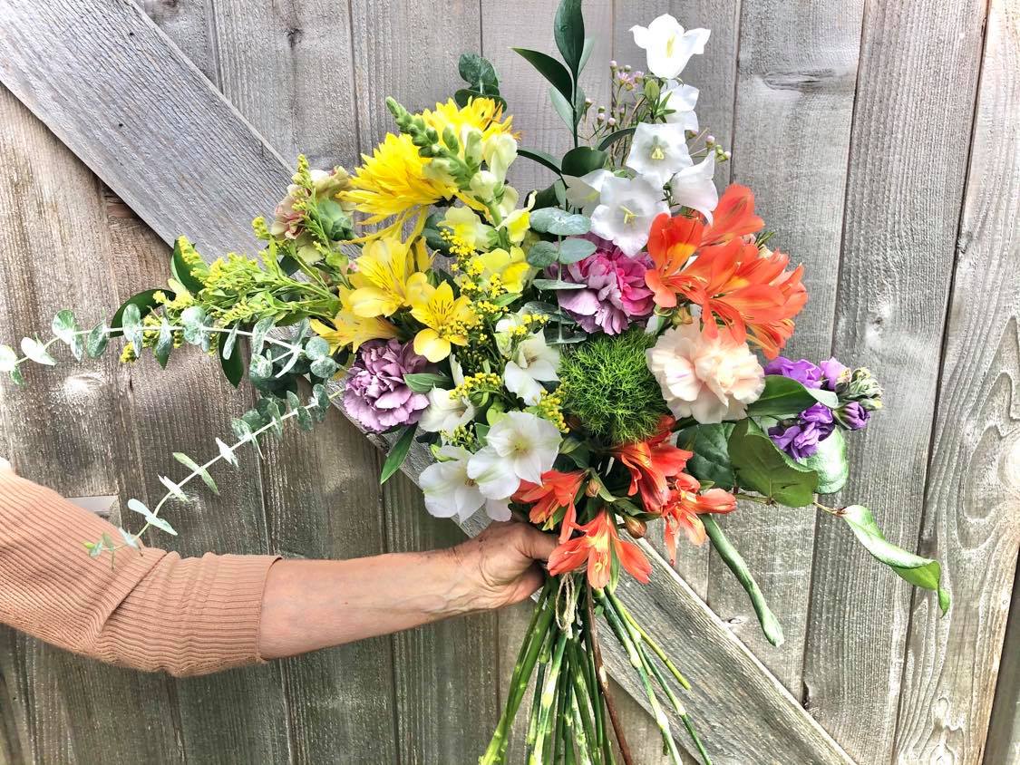 Artisanal Bouquet Designer's Choice – Anna & Agnes's Garden