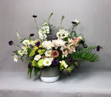 Load image into Gallery viewer, Large Flower Arrangement
